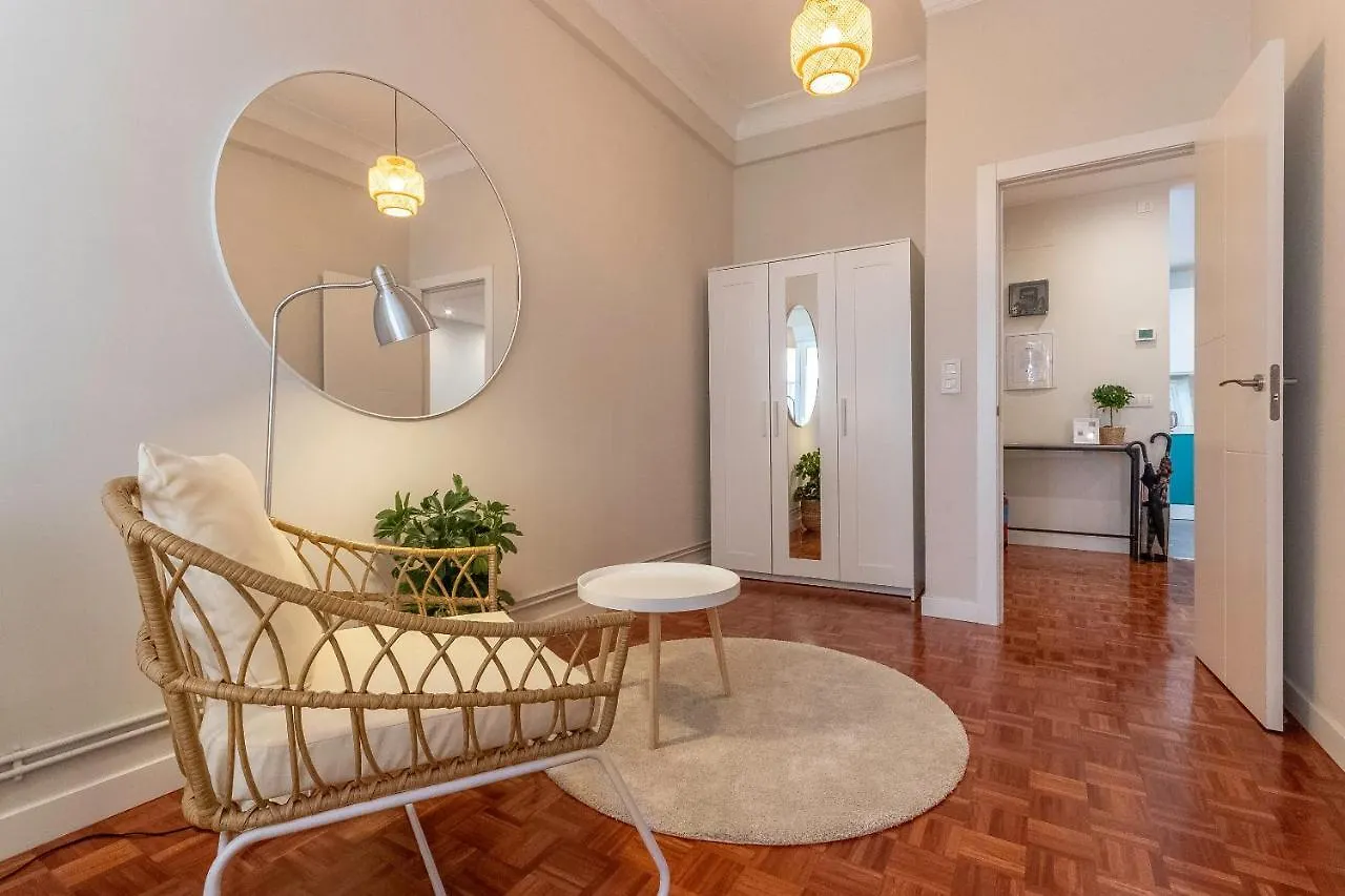 Spacious And Lovely In The City Center Of בילבאו דירה
