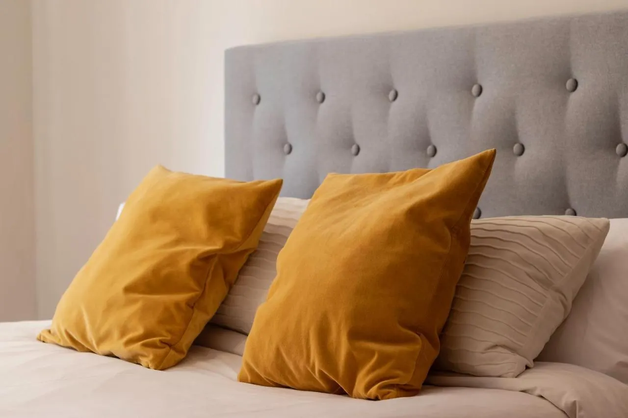 Spacious And Lovely In The City Center Of בילבאו דירה