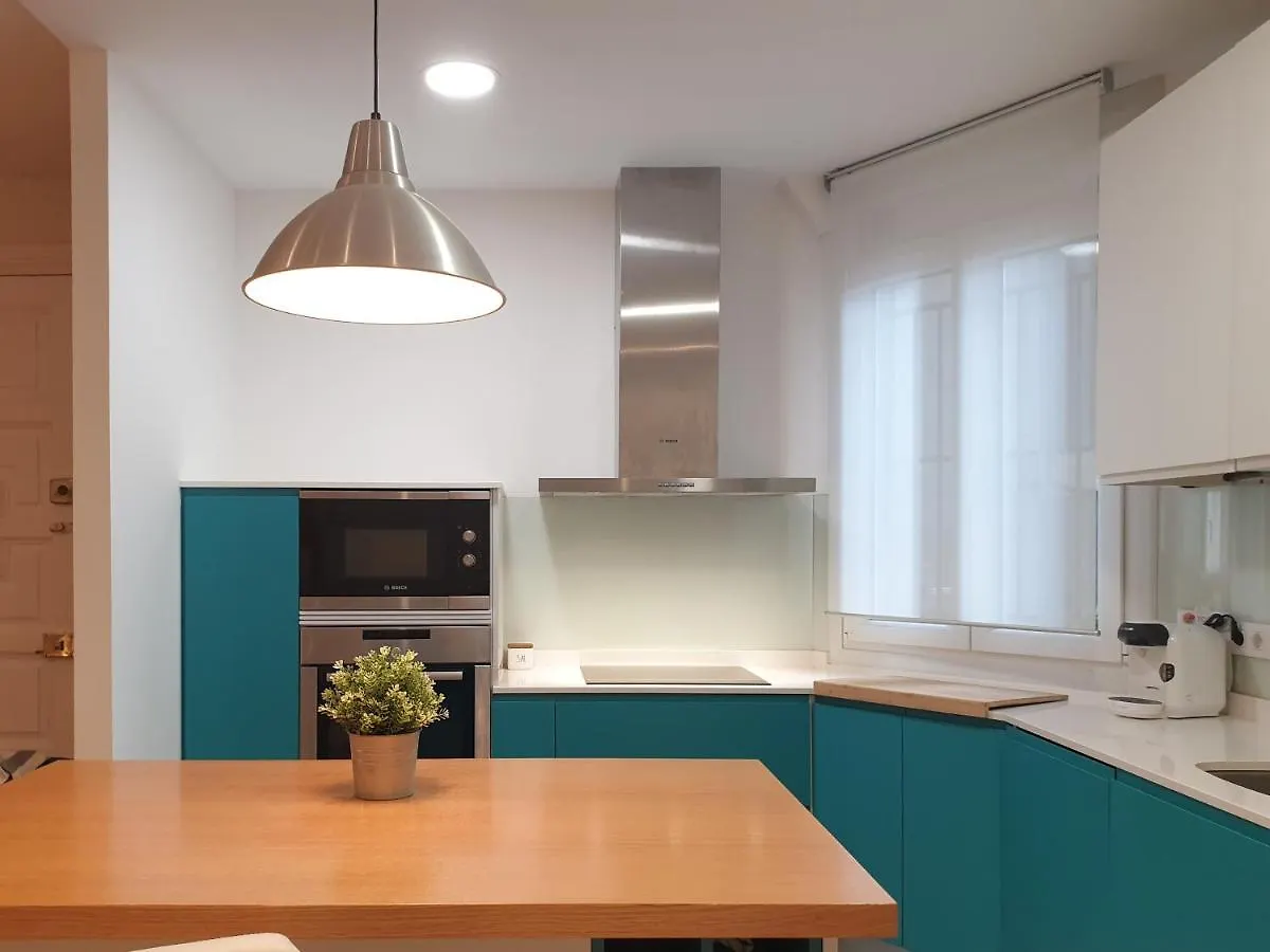 Spacious And Lovely In The City Center Of בילבאו דירה
