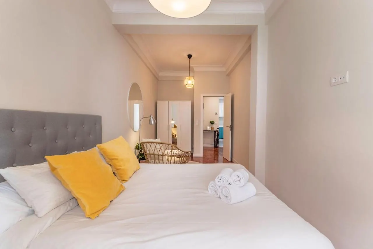 Spacious And Lovely In The City Center Of בילבאו